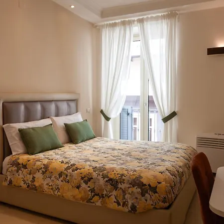 Guest house Opera 5 Naples