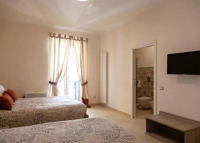 Opera 5 Gæstehus Napoli